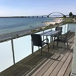 Апартаменты Strandhaus-appartment-rauchschwalbe Fehmarnsund
